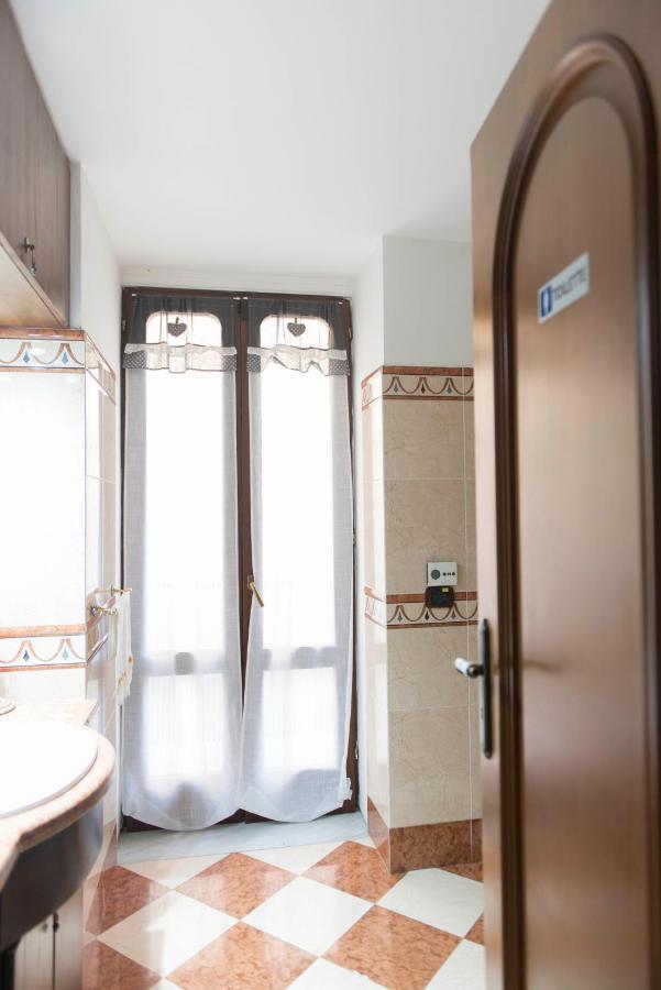 Laetitia Guest House32 Aversa Exteriér fotografie